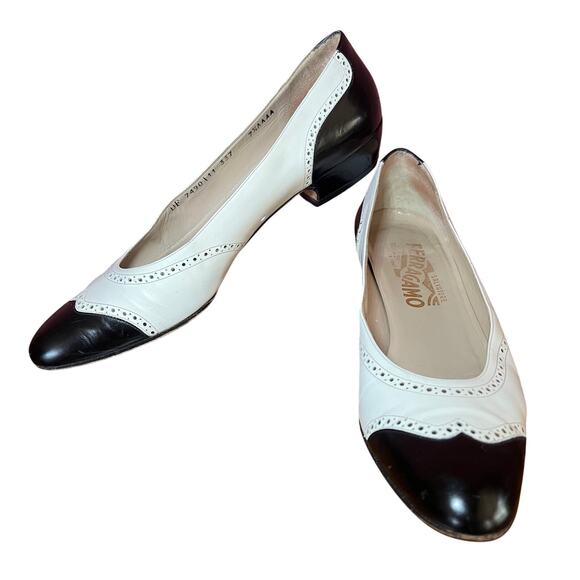 Rare Salvatore Ferragamo Kitten Heels Black - White Size 7 - 7.5 - Picture 3 of 11